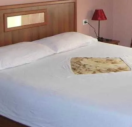 Hotel Alpin Tirana